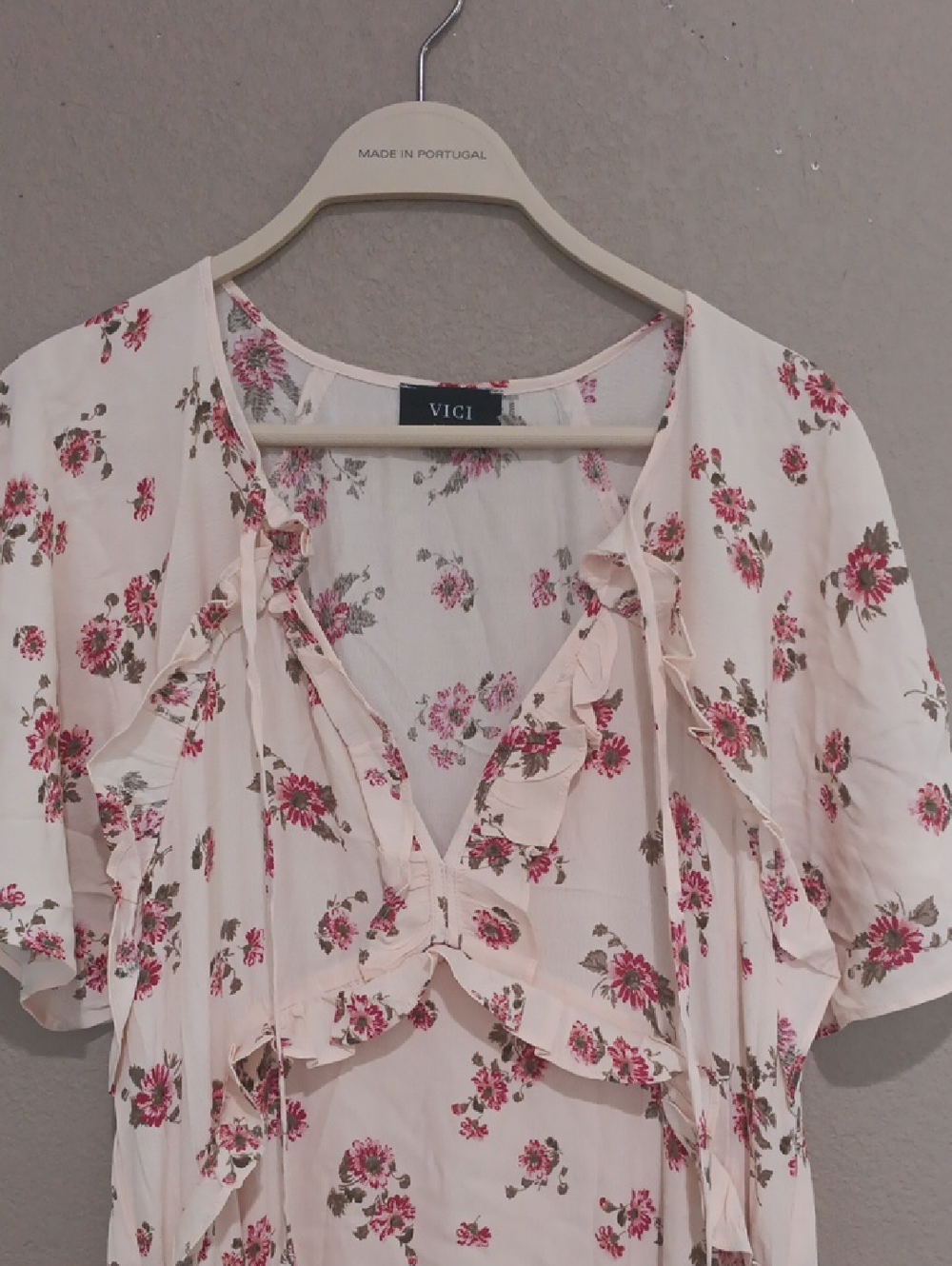 Vici White Dress with Pink and Cream Floral Print - Picture 3 of 7
